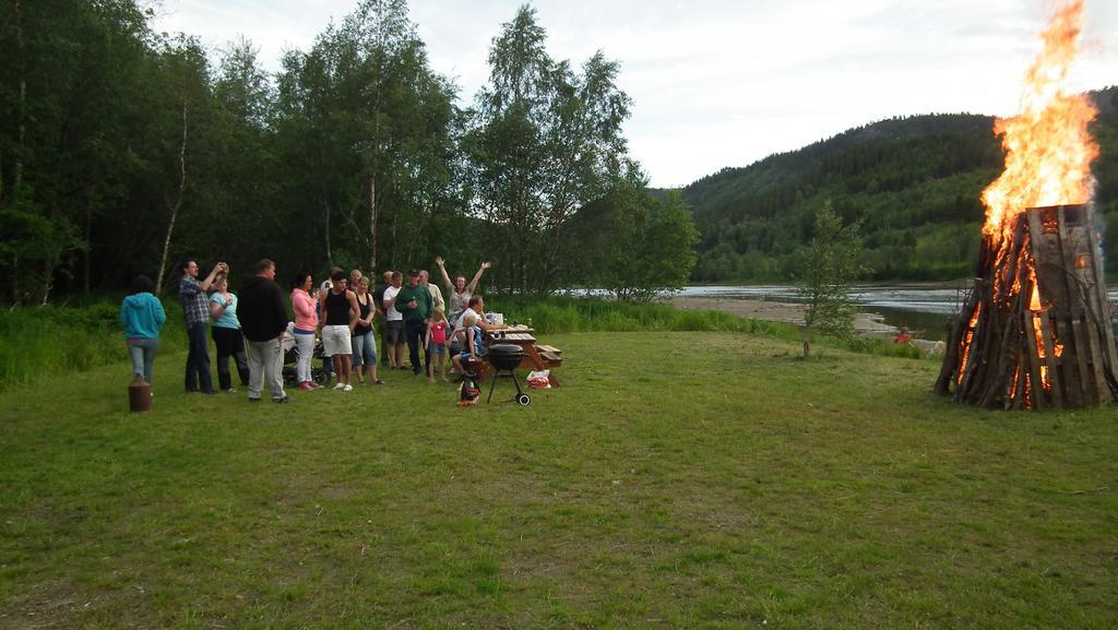 Holmset Camping And Fishing Namdalseid Екстериор снимка