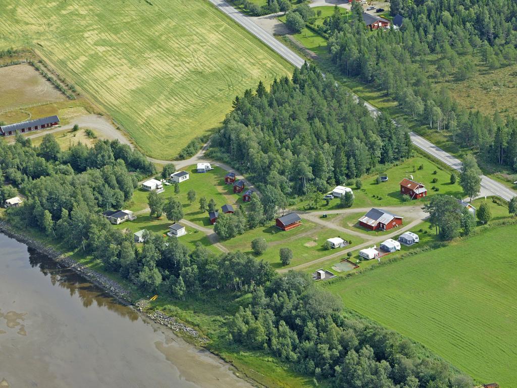 Holmset Camping And Fishing Namdalseid Екстериор снимка