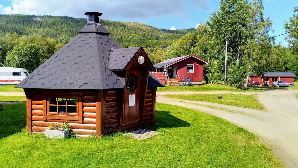 Holmset Camping And Fishing Namdalseid Екстериор снимка