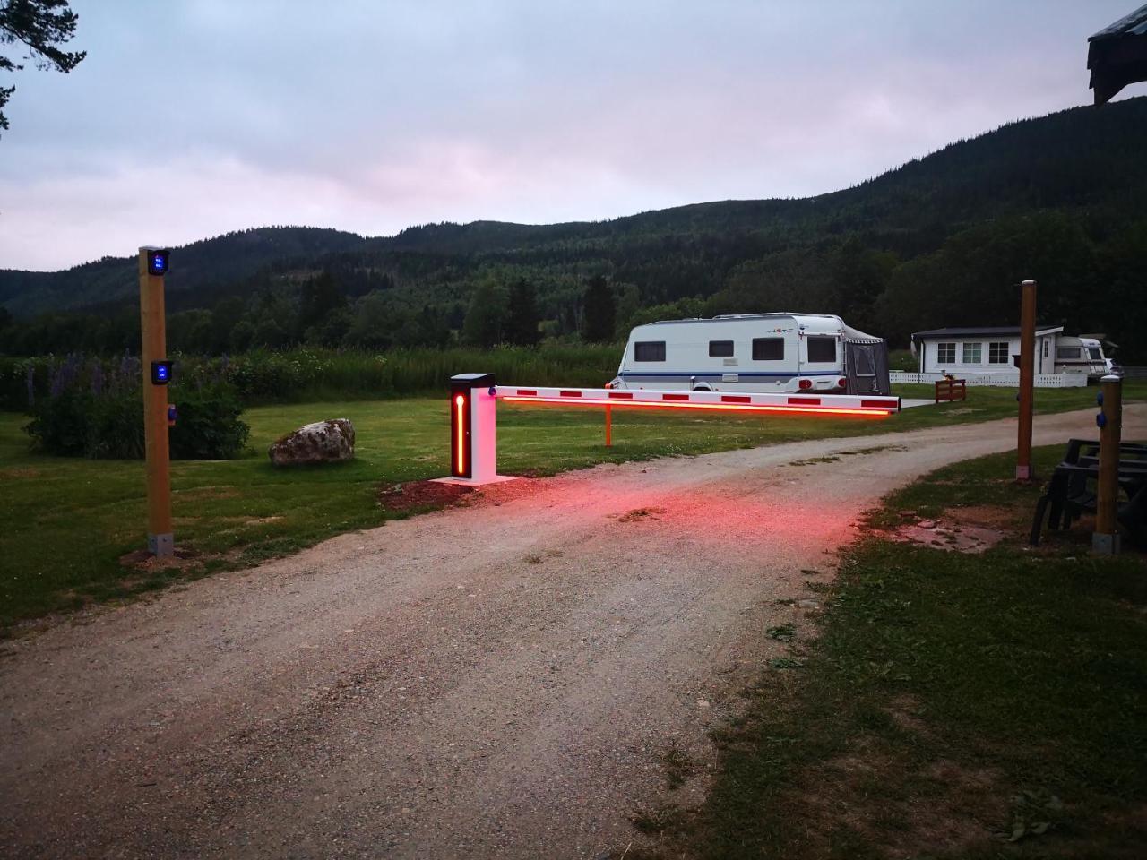 Holmset Camping And Fishing Namdalseid Екстериор снимка